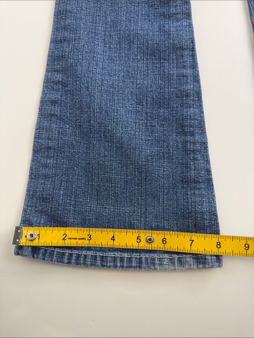 Levi's Girls Size 8 Bell Bottom Jeans Medium Wash Adjustable Waist Flare Denim - Picture 9 of 11